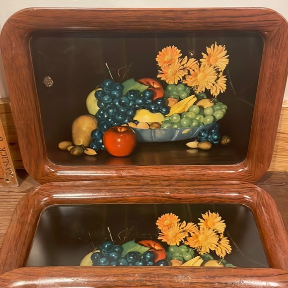 Vintage Metal TV Trays - Picture 1 of 10
